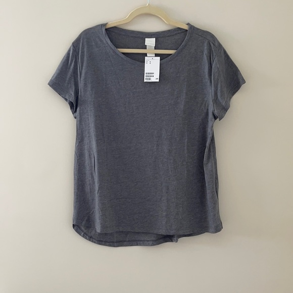 H&M Tops - H&M Lightweight Gray Tee - Medium NWT